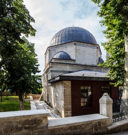 Ayşekadın Mosque