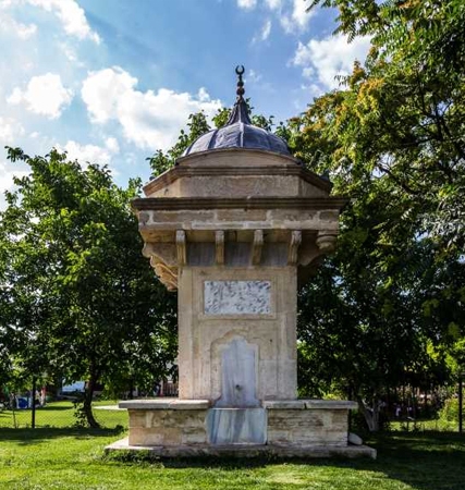 Dertli Mustafa Efendi Fountain