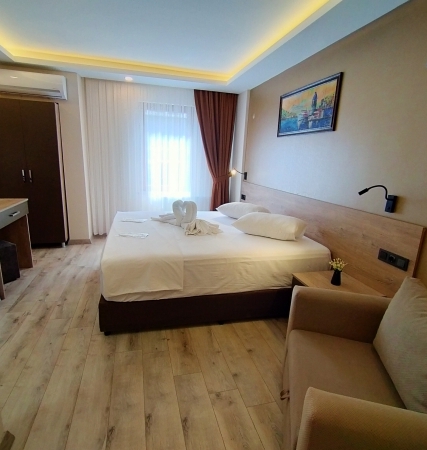 PALMİYE ROYALE PALACE