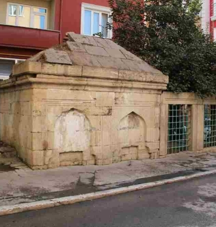 Tomb of Poet Hayali