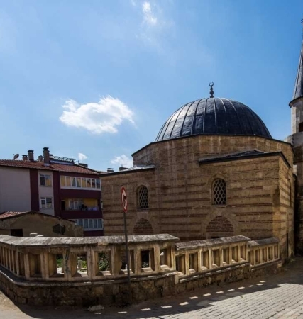 Yahya Bey Mosque and Treasury
